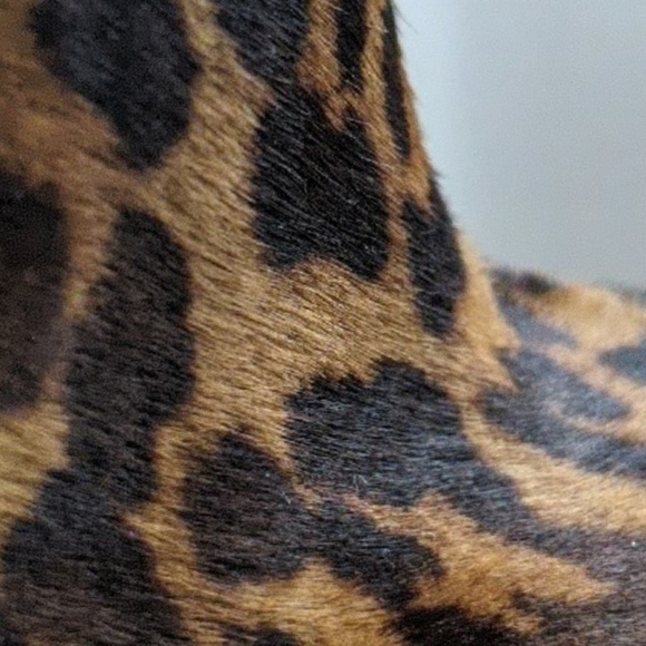 The Wishbone Collection Leopard booties size 8 - Picture 6 of 16